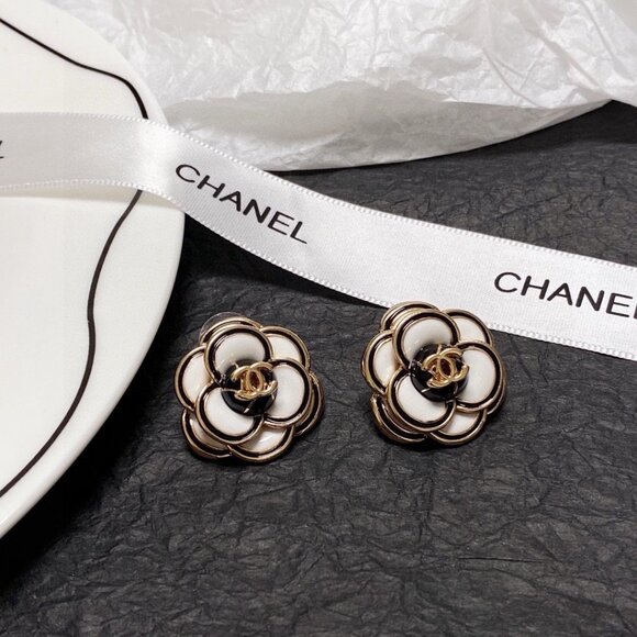 CHANEL Jewelry - Chanel earrings